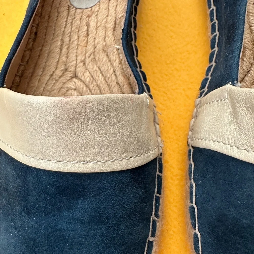 Tommy Bahama Navy and Cream Espadrilles